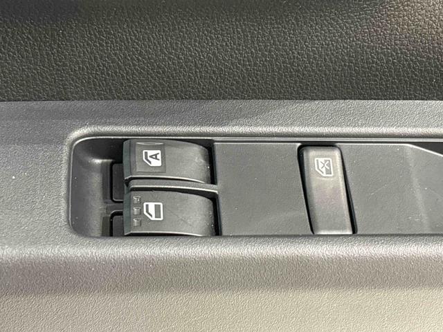 ハイゼットカーゴＤＸ　　２ＷＤ　　ＣＶＴ　　キーレスエントリーハロゲンヘッドランプ　トップシェイドガラス　荷室ランプ　コーナーセンサー　ＡＭ・ＦＭラジオ　テンパータイヤ（広島県）の中古車