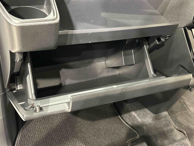 タントカスタムＸ　両側電動スライドドア　オートライト　キーフリーパノラマモニター対応純正ナビ装着用アップグレードパック　運転席・助手席シートヒーター　運転席シートリフター　チルトステアリング　電動パーキングブレーキブレーキ　オートブレーキホールド機能（広島県）の中古車