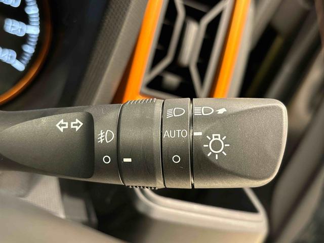 タフトＧ　バックカメラスカイフィールトップ　ＬＥＤオートライト　オートハイビーム　フロントフォグランプ　運転席／助手席シートヒーター　プッシュボタンスタート　キーフリーシステム　電動パーキングブレーキ　アルミホイール（広島県）の中古車