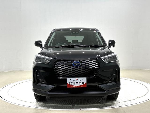 ロッキープレミアムＧ　ＨＥＶ　バックカメラ　前席シートヒーター付ＬＥＤヘッドライト　ＬＥＤフォグランプ　１７インチアルミホイール　メッキドアアウターハンドル　本革巻きステアリングホイール　アダプティブルクルーズコントロール　ＳＲＳサイドエアバッグ（広島県）の中古車