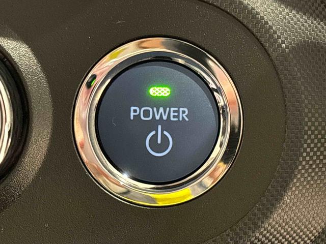 ロッキープレミアムＧ　ＨＥＶ　バックカメラ　前席シートヒーター付ＬＥＤヘッドライト　ＬＥＤフォグランプ　１７インチアルミホイール　メッキドアアウターハンドル　本革巻きステアリングホイール　アダプティブルクルーズコントロール　ＳＲＳサイドエアバッグ（広島県）の中古車