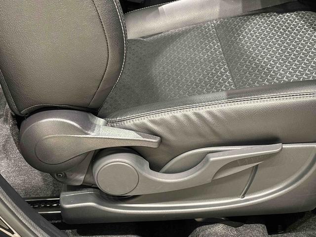 ロッキープレミアムＧ　ＨＥＶ　パノラマモニター対応カメラＬＥＤヘッドランプ・フォグランプ　全車速追従機能付アダプティブクルーズコントロール　レーンキープコントロール　アルミホイール　シートヒーター（広島県）の中古車