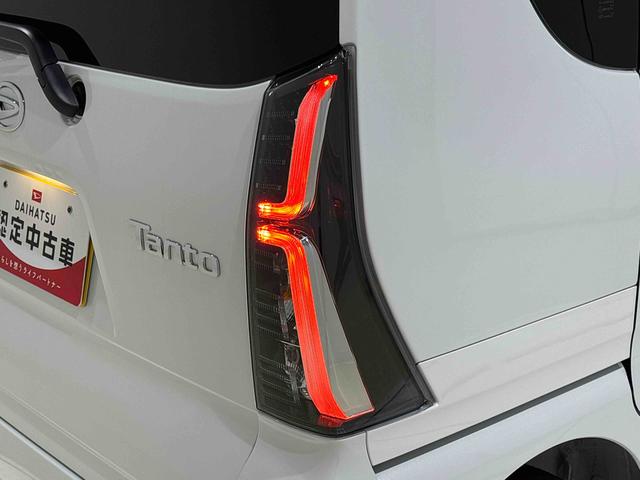 タントカスタムＸ　パノラマモニター対応カメラ　アルミホイールＬＥＤオートライト　パワースライドドアウェルカムオープン機能　電動パーキングブレーキ　運転席助手席シートヒーター　プッシュボタンスタート　キーフリーシステム　　オート電動格納式ドアミラー（広島県）の中古車