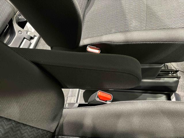 トールカスタムＧ　両側電動スライドドア　Ｂカメラ　エアロ付オートブレーキホールド機能付き電動パーキングブレーキ　１４インチアルミホイール　ＬＥＤヘッドライト　ＬＥＤフォグランプ　オートライト　オートハイビーム　オーディオ操作用ステアリングスイッチ（広島県）の中古車