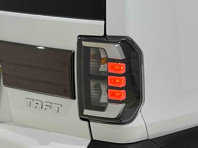 タフトＧターボ　ダーククロムベンチャー純正ナビ装着用アップグレードパック　運転席・助手席シートヒーター　本革巻ステアリングホイール　本革巻シフトレバー　リバース連動リヤワイパー　運転席シートリフター　チルトステアリング　キーフリー（広島県）の中古車