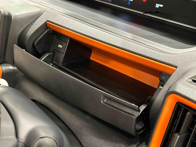 タントファンクロスターボＬＥＤオートライト　パワースライドドアウェルカムオープン機能　電動パーキングブレーキ　運転席助手席シートヒーター　アルミホイール　キーフリーシステム　　オート電動格納式ドアミラー（広島県）の中古車