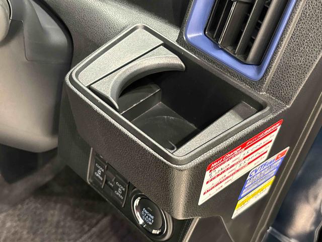 タントカスタムＸスタイルセレクション　ＵＧ２　パノラマ対応カメラＬＥＤオートライト　パワースライドドアウェルカムオープン機能　オート電動格納式ドアミラー　助手席ロングスライド　助手席イージークローザー　運転席助手席シートヒーター　アルミホイール　キーフリーシステム（広島県）の中古車