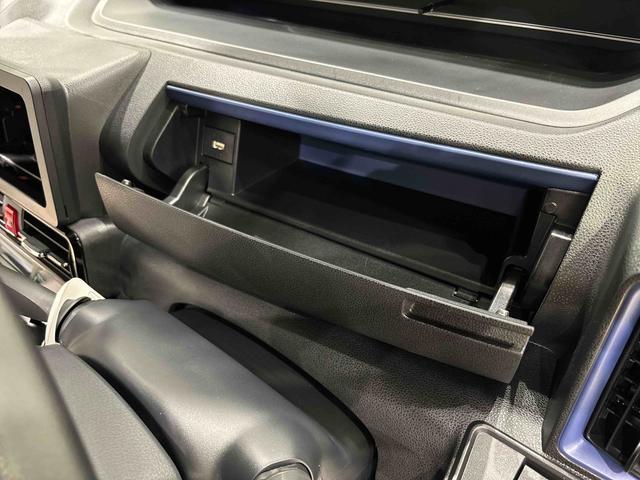 タントカスタムＸスタイルセレクション　ＵＧ２　パノラマ対応カメラＬＥＤオートライト　パワースライドドアウェルカムオープン機能　オート電動格納式ドアミラー　助手席ロングスライド　助手席イージークローザー　運転席助手席シートヒーター　アルミホイール　キーフリーシステム（広島県）の中古車