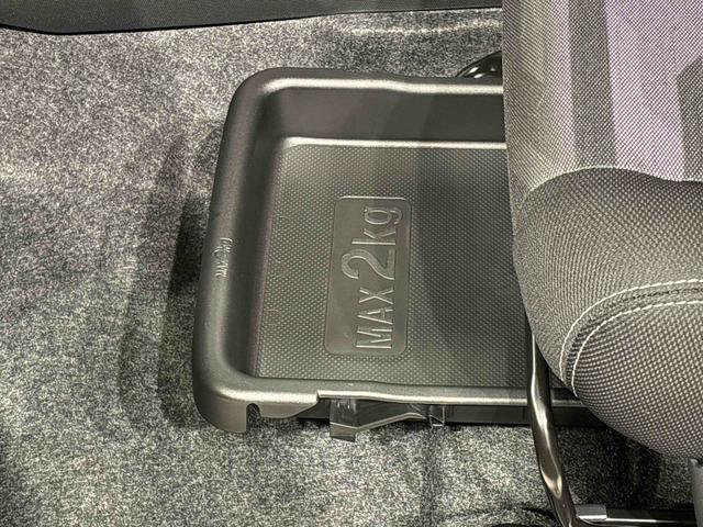 タフトＧターボ　クロムベンチャー　　ＣＶＴ　　電子パーキングスカイフィールトップ　クロムパック　メッキパック　シルバーアンダーガーニッシュ　インテリアアクセント　ＬＥＤオートハイビーム＆フォグランプ　電動パーキングブレーキ　バックカメラ　アルミホイール（広島県）の中古車