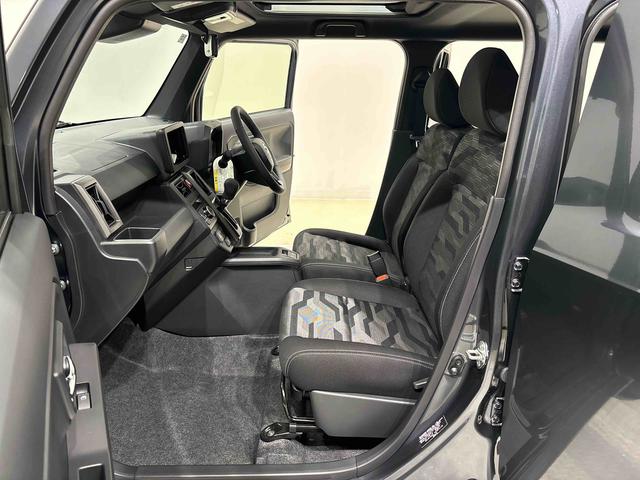 タフトＧターボ　クロムベンチャー　　ＣＶＴ　　電子パーキングスカイフィールトップ　クロムパック　メッキパック　シルバーアンダーガーニッシュ　インテリアアクセント　ＬＥＤオートハイビーム＆フォグランプ　電動パーキングブレーキ　バックカメラ　アルミホイール（広島県）の中古車