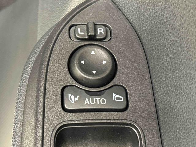 タントカスタムＲＳ　ステアリングスイッチ　バックカメラＬＥＤオートライト　パワースライドドアウェルカムオープン機能　電動パーキングブレーキ　運転席助手席シートヒーター　アルミホイール　キーフリーシステム　　オート電動格納式ドアミラー　オートハイビーム（広島県）の中古車