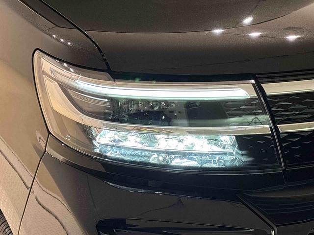 タントカスタムＲＳ　ステアリングスイッチ　バックカメラＬＥＤオートライト　パワースライドドアウェルカムオープン機能　電動パーキングブレーキ　運転席助手席シートヒーター　アルミホイール　キーフリーシステム　　オート電動格納式ドアミラー　オートハイビーム（広島県）の中古車