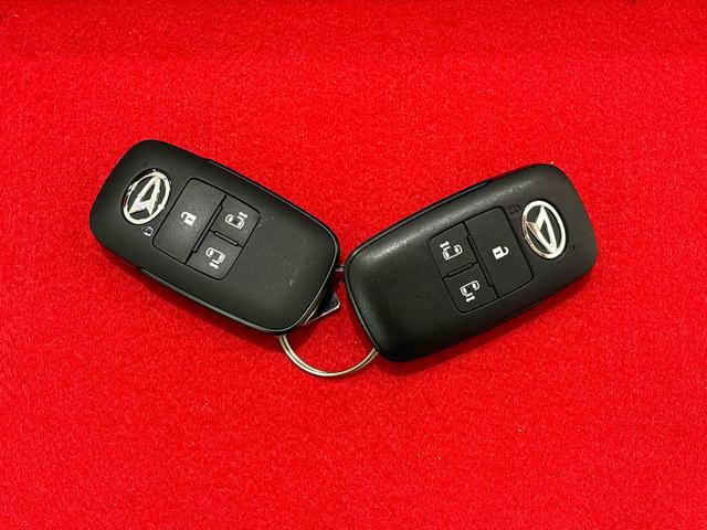 タントカスタムＲＳ　ステアリングスイッチ　バックカメラＬＥＤオートライト　パワースライドドアウェルカムオープン機能　電動パーキングブレーキ　運転席助手席シートヒーター　アルミホイール　キーフリーシステム　　オート電動格納式ドアミラー　オートハイビーム（広島県）の中古車