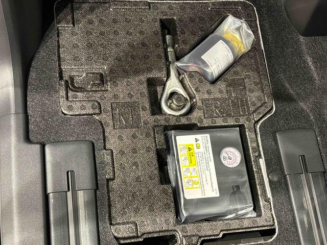 タントカスタムＲＳ　パノラマモニター対応　両側シートヒーターＬＥＤオートライト　パワースライドドアウェルカムオープン機能　オート電動格納式ドアミラー　助手席ロングスライド　助手席イージークローザー　アルミホイール　キーフリーシステム（広島県）の中古車