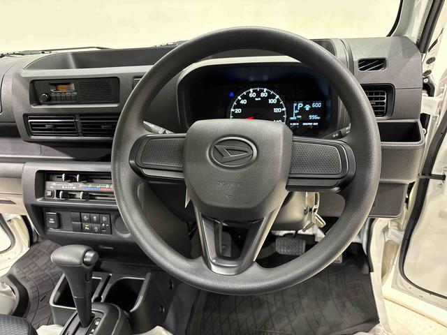 ハイゼットトラックスタンダード　ＡＭＦＭラジオ　スペアタイヤ電動式パワーステアリング　スーパーＵＶカットガラス　マニュアルエアコン　ヘッドランプ自動消灯システム　デュアルＳＲＳエアバッグ　ＡＢＳ　キーシリンダー（運転席・助手席）（広島県）の中古車