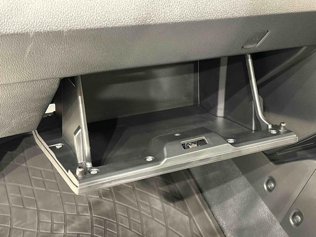 ハイゼットトラックスタンダード　ＡＭＦＭラジオ　スペアタイヤ電動式パワーステアリング　スーパーＵＶカットガラス　マニュアルエアコン　ヘッドランプ自動消灯システム　デュアルＳＲＳエアバッグ　ＡＢＳ　キーシリンダー（運転席・助手席）（広島県）の中古車