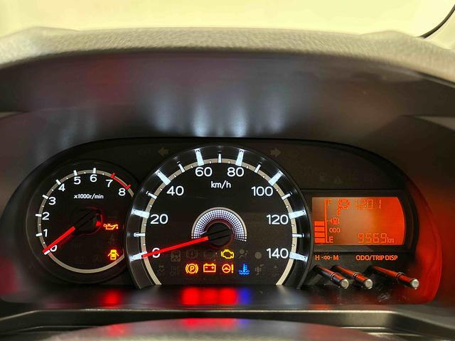 ムーヴＸリミテッドII　ＳＡIII　バックカメラ　シートヒーター運転席シートヒーター　アルミホイール　オートライト　プッシュボタンスタート　セキュリティアラーム　キーフリーシステム　オート電動格納式ドアミラー　シートリフター（広島県）の中古車