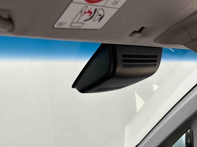 ムーヴＸリミテッドII　ＳＡIII　バックカメラ　シートヒーター運転席シートヒーター　アルミホイール　オートライト　プッシュボタンスタート　セキュリティアラーム　キーフリーシステム　オート電動格納式ドアミラー　シートリフター（広島県）の中古車