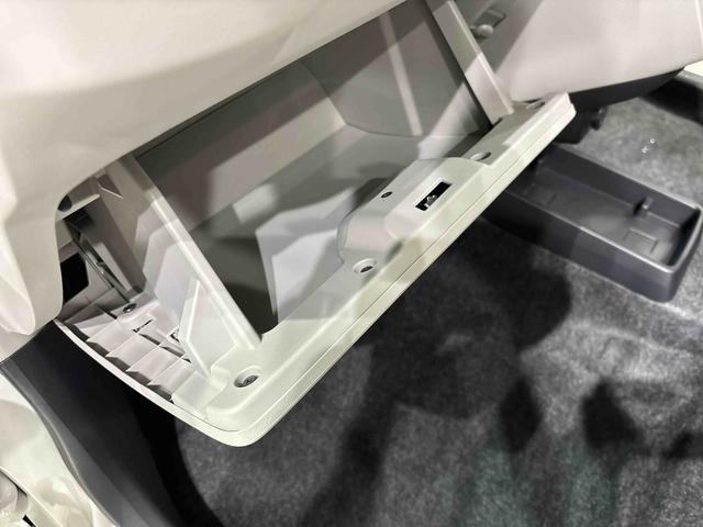 ミライースＸ　リミテッドＳＡIIIＬＥＤヘッドランプ　セキュリティアラーム　コーナーセンサー　１４インチフルホイールキャップ　キーレスエントリー　電動格納式ドアミラー　ショツピングフック　マニュアルエアコン（広島県）の中古車