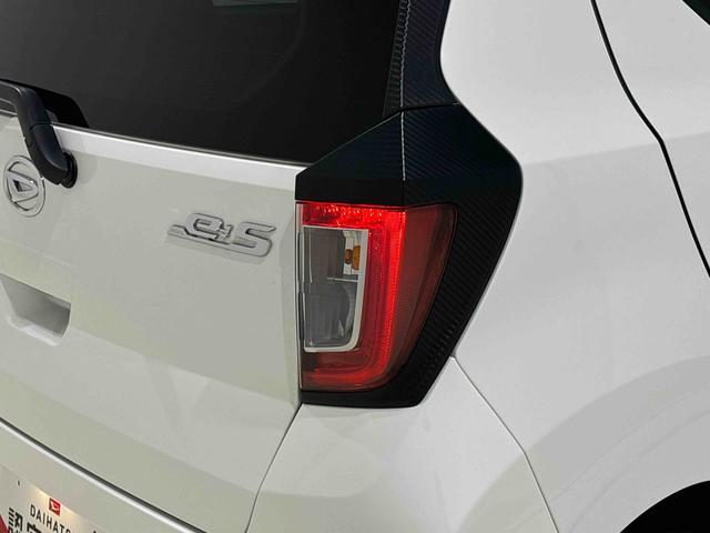 ミライースＸ　リミテッドＳＡIIIＬＥＤヘッドランプ　セキュリティアラーム　コーナーセンサー　１４インチフルホイールキャップ　キーレスエントリー　電動格納式ドアミラー　ショツピングフック　マニュアルエアコン（広島県）の中古車
