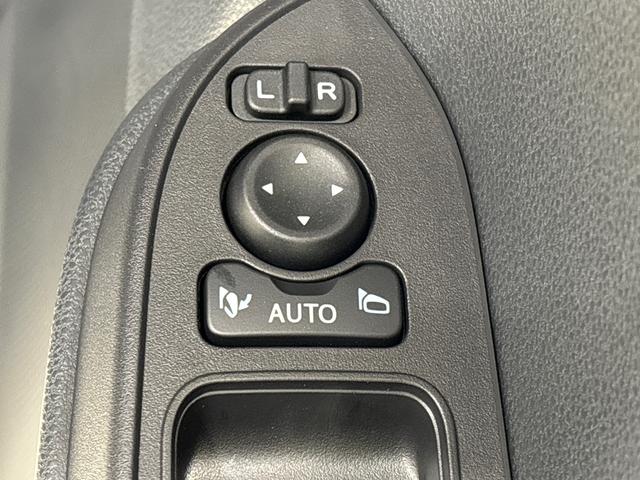 タントカスタムＲＳ　バックカメラ　両側電動スライドドアＬＥＤオートライト　パワースライドドアウェルカムオープン機能　オート電動格納式ドアミラー　助手席ロングスライド　助手席イージークローザー　アルミホイール　キーフリーシステム（広島県）の中古車