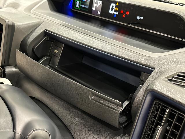 タントカスタムＲＳ　バックカメラ　両側電動スライドドアＬＥＤオートライト　パワースライドドアウェルカムオープン機能　オート電動格納式ドアミラー　助手席ロングスライド　助手席イージークローザー　アルミホイール　キーフリーシステム（広島県）の中古車