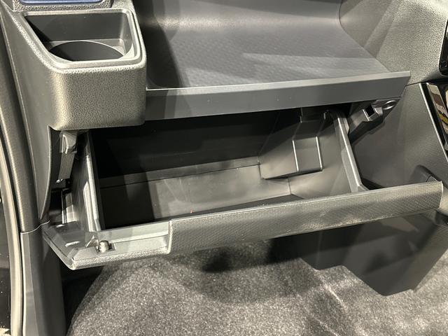 タントカスタムＲＳ　バックカメラ　両側電動スライドドアＬＥＤオートライト　パワースライドドアウェルカムオープン機能　オート電動格納式ドアミラー　助手席ロングスライド　助手席イージークローザー　アルミホイール　キーフリーシステム（広島県）の中古車