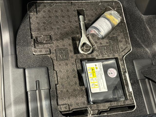 タントカスタムＲＳ　バックカメラ　両側電動スライドドアＬＥＤオートライト　パワースライドドアウェルカムオープン機能　オート電動格納式ドアミラー　助手席ロングスライド　助手席イージークローザー　アルミホイール　キーフリーシステム（広島県）の中古車