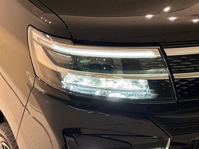 タントカスタムＲＳ　バックカメラ　両側電動スライドドアＬＥＤオートライト　パワースライドドアウェルカムオープン機能　オート電動格納式ドアミラー　助手席ロングスライド　助手席イージークローザー　アルミホイール　キーフリーシステム（広島県）の中古車