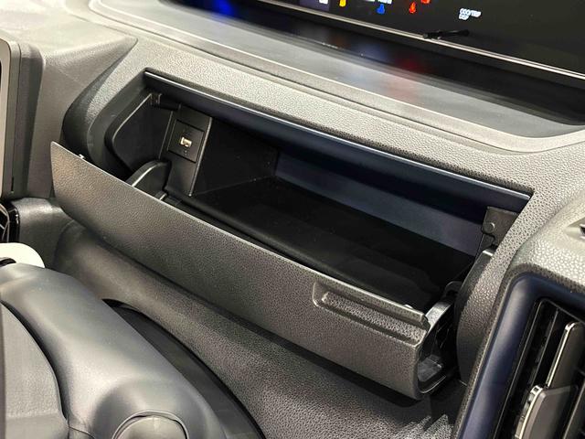 タントカスタムＸ　パノラマモニター　両側電動スライドドアＬＥＤオートライト　パワースライドドアウェルカムオープン機能　オート電動格納式ドアミラー　助手席ロングスライド　助手席イージークローザー　アルミホイール　キーフリーシステム（広島県）の中古車