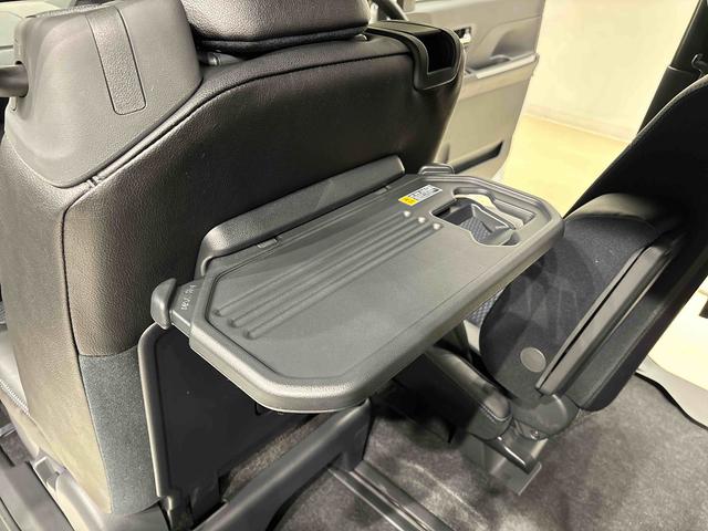 タントカスタムＸ　パノラマモニター　両側電動スライドドアＬＥＤオートライト　パワースライドドアウェルカムオープン機能　オート電動格納式ドアミラー　助手席ロングスライド　助手席イージークローザー　アルミホイール　キーフリーシステム（広島県）の中古車