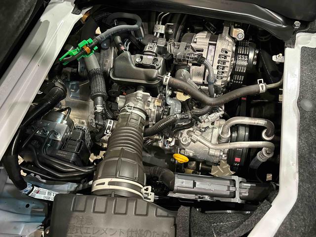 ハイゼットカーゴクルーズ　６．８インチディスプレイオーデイオトップシェイドガラス　コーナーセンサー　オーバーヘッドシェルフ　フロントドアパワーウインドウ　プッシュスタート（広島県）の中古車