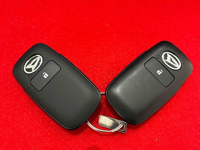 ハイゼットカーゴクルーズ　６．８インチディスプレイオーデイオトップシェイドガラス　コーナーセンサー　オーバーヘッドシェルフ　フロントドアパワーウインドウ　プッシュスタート（広島県）の中古車