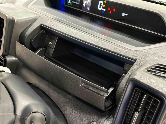 タントカスタムＲＳ　パノラマモニター　両側電動スライドドアＬＥＤオートライト　パワースライドドアウェルカムオープン機能　オート電動格納式ドアミラー　助手席ロングスライド　助手席イージークローザー　アルミホイール　キーフリーシステム（広島県）の中古車