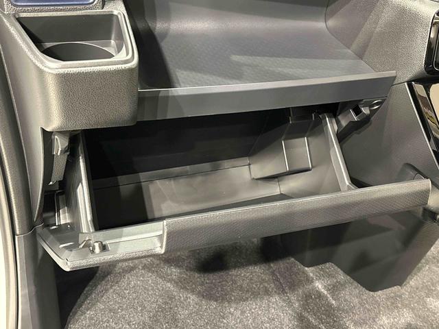 タントカスタムＲＳ　パノラマモニター　両側電動スライドドアＬＥＤオートライト　パワースライドドアウェルカムオープン機能　オート電動格納式ドアミラー　助手席ロングスライド　助手席イージークローザー　アルミホイール　キーフリーシステム（広島県）の中古車