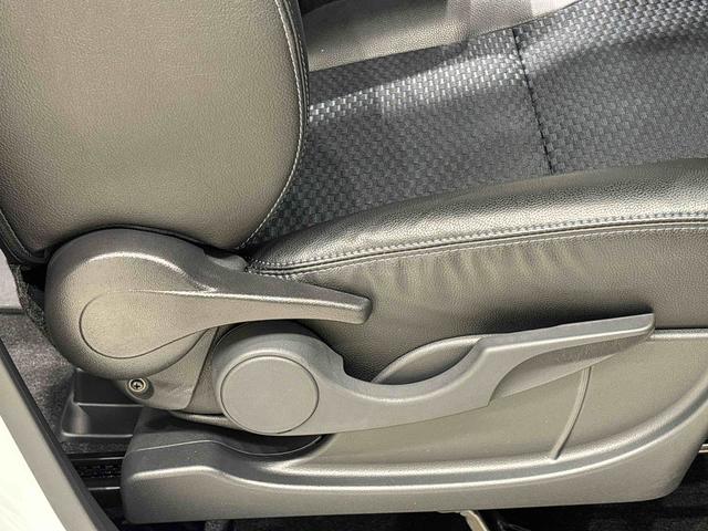 タントカスタムＲＳ　電動パーキングブレーキＬＥＤオートライト　パワースライドドアウェルカムオープン機能　電動パーキングブレーキ　運転席助手席シートヒーター　アルミホイール　キーフリーシステム　　オート電動格納式ドアミラー（広島県）の中古車