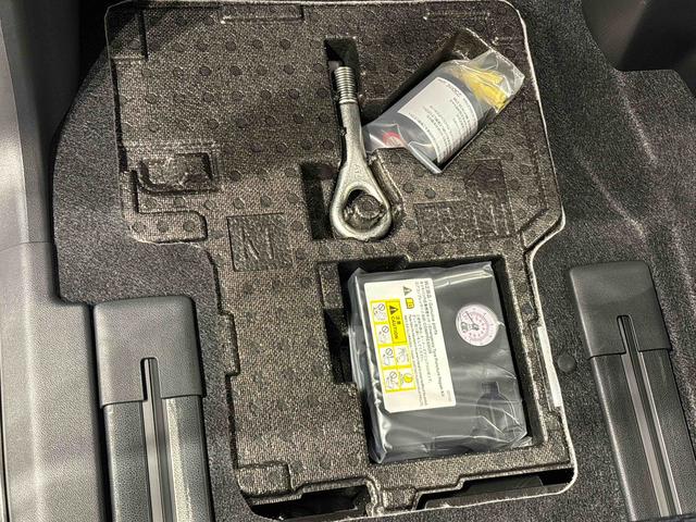 タントカスタムＲＳ　パノラマモニター対応ＬＥＤオートライト　パワースライドドアウェルカムオープン機能　電動パーキングブレーキ　運転席助手席シートヒーター　アルミホイール　キーフリーシステム　　オート電動格納式ドアミラー（広島県）の中古車