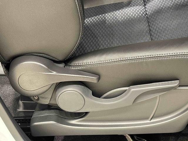タントカスタムＲＳ　バックカメラ　電動スライドドア　シートヒーターＬＥＤオートライト　パワースライドドアウェルカムオープン機能　オート電動格納式ドアミラー　助手席ロングスライド　助手席イージークローザー　アルミホイール　キーフリーシステム（広島県）の中古車