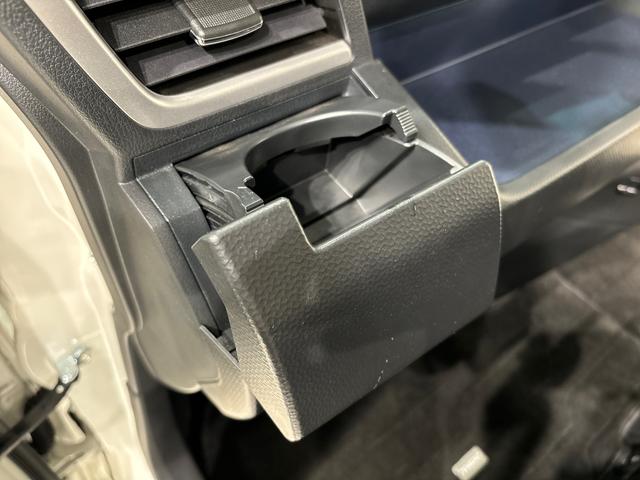 トールカスタムＧ　ターボ　純正ナビゲーション　ドラレコパノラマモニター対応純正ナビ装着用アップグレードパック　ＥＴＣ（ビルトイン）　ＡＣＣ　運転席・助手席シートヒーター　両側電動スライドドア　電動パーキングブレーキブレーキ　オートブレーキホールド機能（広島県）の中古車