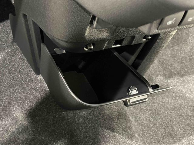 ムーヴキャンバスストライプスＧ　両側電動スライドドア　バックカメラ電動パーキングブレーキブレーキ　オートブレーキホールド機能　運転席・助手席シートヒーター　運転席チルトステアリング　運転席シートリフター　オートライト　キーフリーシステム（広島県）の中古車