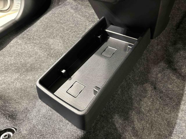 ミライースＸ　リミテッドＳＡIII　バックカメラ　コーナーセンサーＬＥＤヘッドランプ　セキュリティアラーム　コーナーセンサー　１４インチフルホイールキャップ　キーレスエントリー　電動格納式ドアミラー　ショツピングフック　マニュアルエアコン（広島県）の中古車