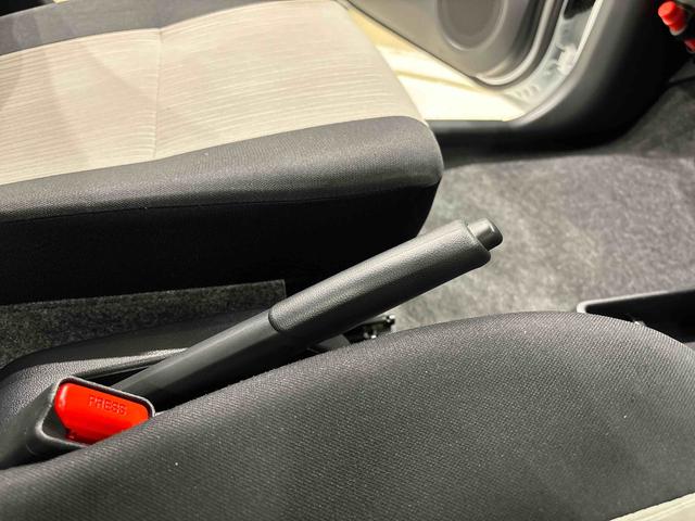 ミライースＸ　リミテッドＳＡIII　バックカメラ　コーナーセンサーＬＥＤヘッドランプ　セキュリティアラーム　コーナーセンサー　１４インチフルホイールキャップ　キーレスエントリー　電動格納式ドアミラー　ショツピングフック　マニュアルエアコン（広島県）の中古車