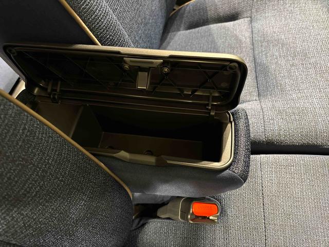 ムーヴキャンバスセオリーＧ　バックカメラ　電動パーキングブレーキＬＥＤオートライト・フォグランプ　電動パーキングブレーキ　プッシュボタンスタート　セキュリティアラーム　バックカメラ　両側パワースライドドアウエルカムオープン機能　オート電動格納式ドアミラー（広島県）の中古車