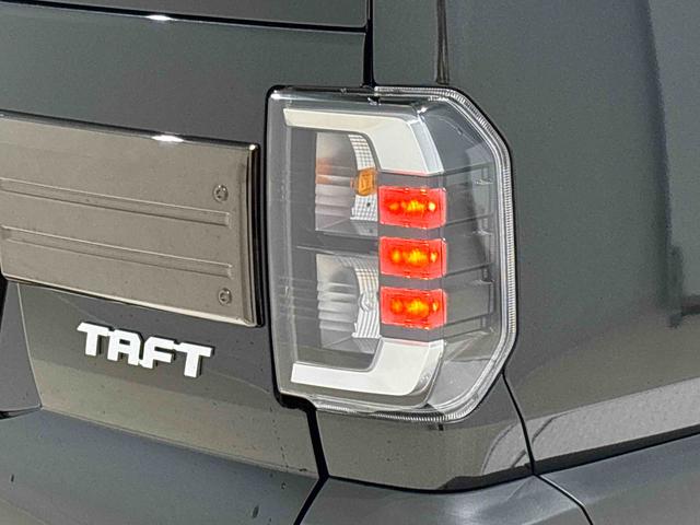 タフトＧターボ　ダーククロムベンチャー　バックカメラスカイフィールトップ　クロムパック　メッキパック　シルバーアンダーガーニッシュ　インテリアアクセント　ＬＥＤオートハイビーム＆フォグランプ　電動パーキングブレーキ　バックカメラ　アルミホイール（広島県）の中古車