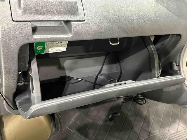 ハイゼットカーゴデッキバンＧＬＬＥＤヘッドランプ　電動格納式カラードドアミラー　トップシェイドガラス　荷室ＬＥＤランプ　　乗降グリップ　１２インチフルホイールキャップ　コーナーセンサー　キーレスエントリー　テンパータイヤ（広島県）の中古車