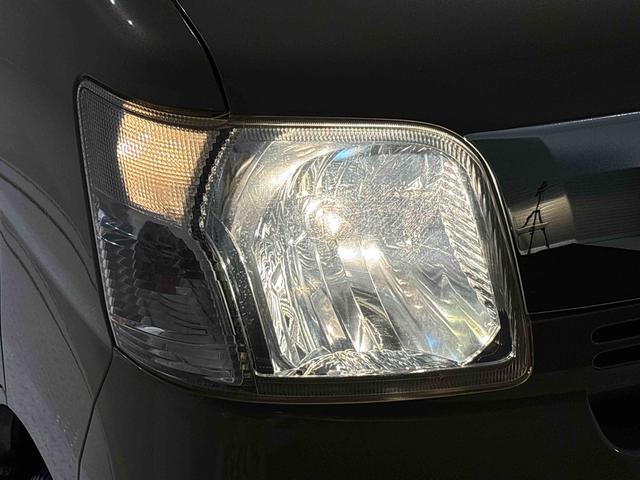 ハイゼットカーゴデッキバンＧＬＬＥＤヘッドランプ　電動格納式カラードドアミラー　トップシェイドガラス　荷室ＬＥＤランプ　　乗降グリップ　１２インチフルホイールキャップ　コーナーセンサー　キーレスエントリー　テンパータイヤ（広島県）の中古車