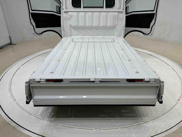 ハイゼットトラックスタンダードＳＡIIIｔ　ＡＭ・ＦＭラジオ　スペアタイヤＬＥＤヘッドランプ　トップシェイドガラス　運転席バニティミラー　マニュアルエアコン　ガードフレーム　衝突回避支援ブレーキ　誤発進抑制制御機能　車線逸脱警報機能　先行車発進お知らせ機能（広島県）の中古車