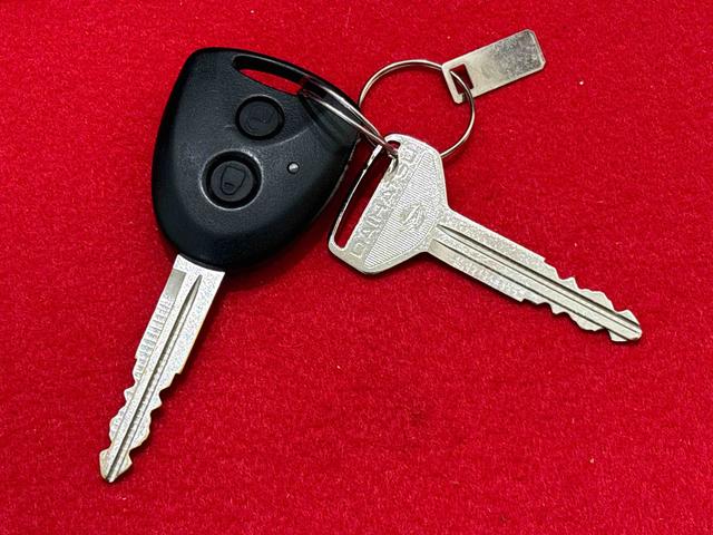 ハイゼットカーゴクルーズターボＳＡIII　ナビ　ＥＴＣ車載器　ドラレコＬＥＤヘッドランプ　電動格納式カラードドアミラー　トップシェイドガラス　荷室ＬＥＤランプ　　乗降グリップ　１２インチフルホイールキャップ　コーナーセンサー　キーレスエントリー　テンパータイヤ（広島県）の中古車