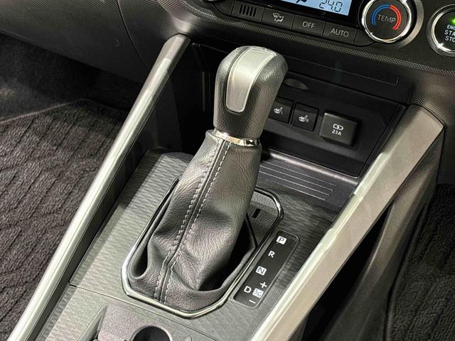 ロッキープレミアムＧ　運転席・助手席シートヒーター　キーフリーパノラマモニター対応純正ナビ装着用アップグレードパック　本革巻ステアリングホイール　本革巻シフトノブ　ＬＥＤフットイルミネーション　フルＬＥＤヘッドランプ　電動パーキングブレーキブレーキ（広島県）の中古車