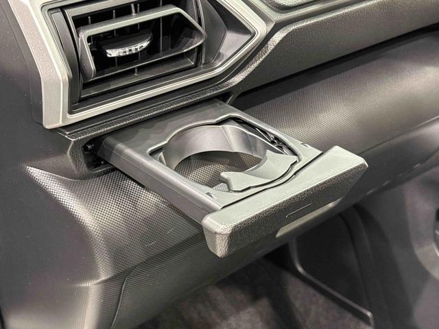 ロッキープレミアムＧ　運転席・助手席シートヒーター　キーフリーパノラマモニター対応純正ナビ装着用アップグレードパック　本革巻ステアリングホイール　本革巻シフトノブ　ＬＥＤフットイルミネーション　フルＬＥＤヘッドランプ　電動パーキングブレーキブレーキ（広島県）の中古車